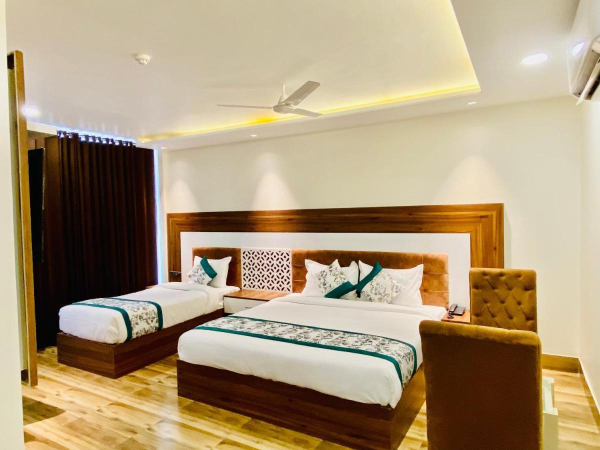 Hotel White House By An Hotels - Walking Distance From Golden Temple Amritsar Esterno foto