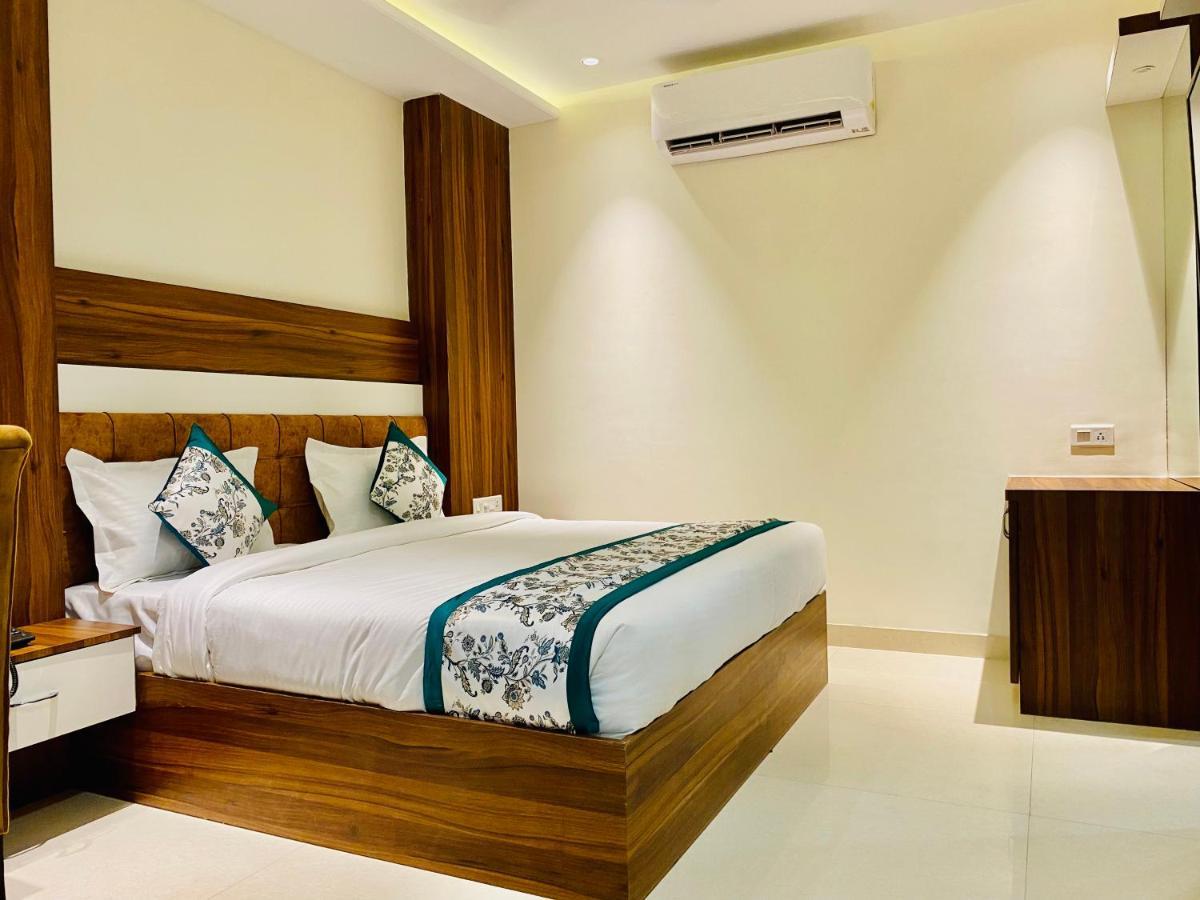 Hotel White House By An Hotels - Walking Distance From Golden Temple Amritsar Esterno foto