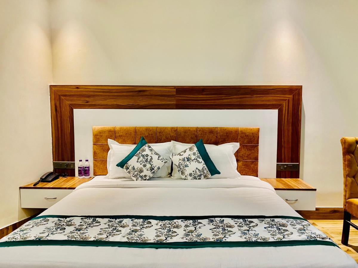 Hotel White House By An Hotels - Walking Distance From Golden Temple Amritsar Esterno foto